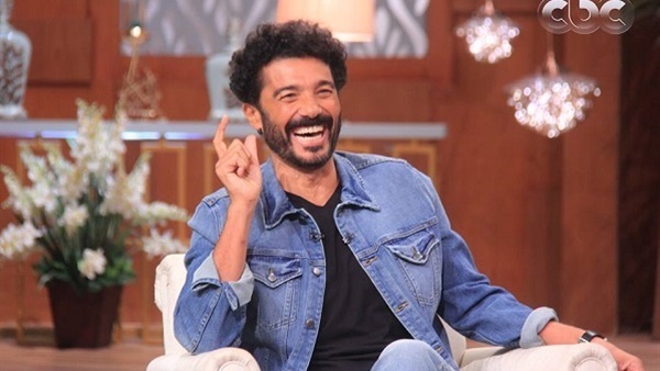 خالد النبوي مخرجا