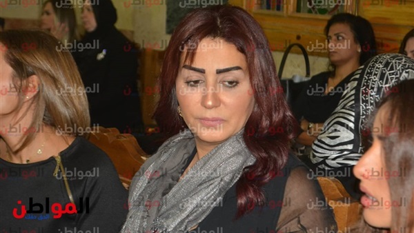 وفاء عامر
