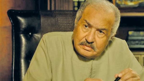 الفنان حمدي احمد
