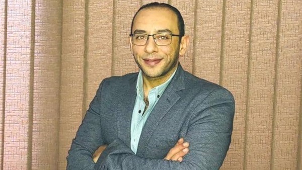 الدكتور أحمد إسماعيل