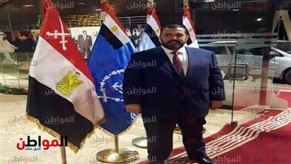 الأستاذ أحمد زكي