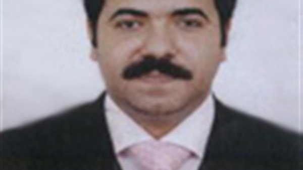 أحمد بقوش-وكيل كلية