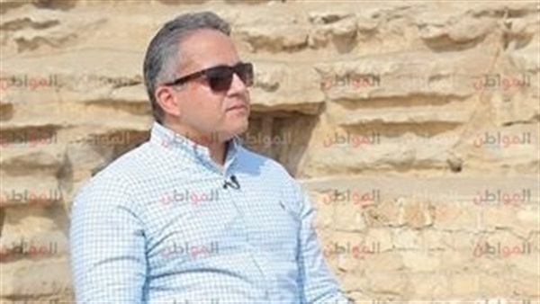 وزير الآثار خالد