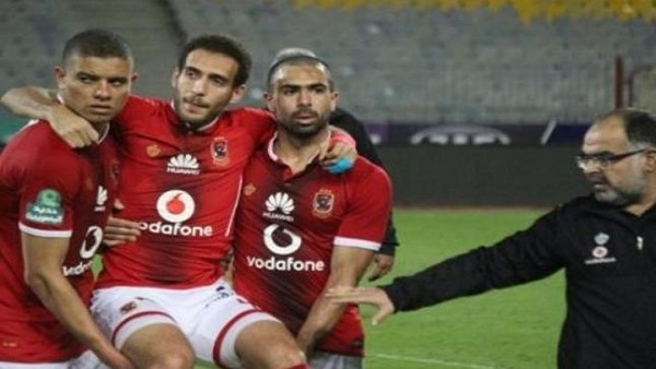 هشام محمد لاعب الأهلي
