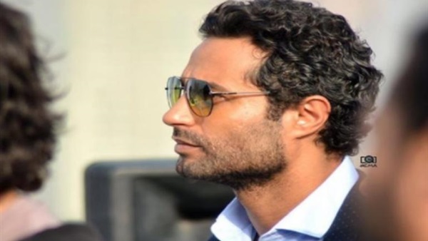 كريم فهمي يسأل الجمهور