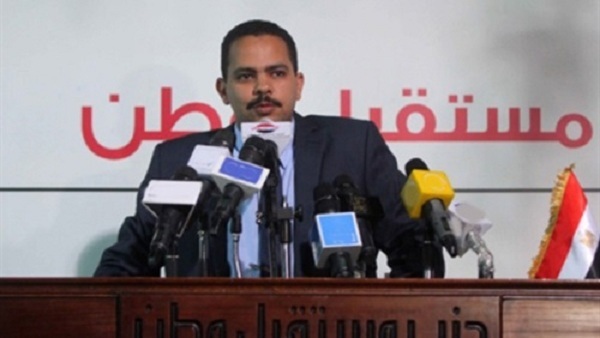 أشرف رشاد رئيس لجنة