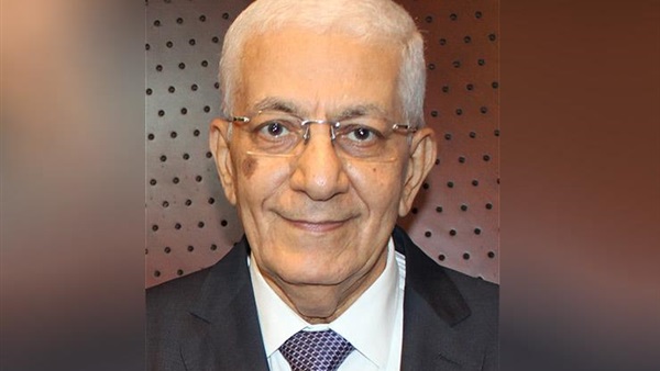 الرئيس الأسبق لهيئة