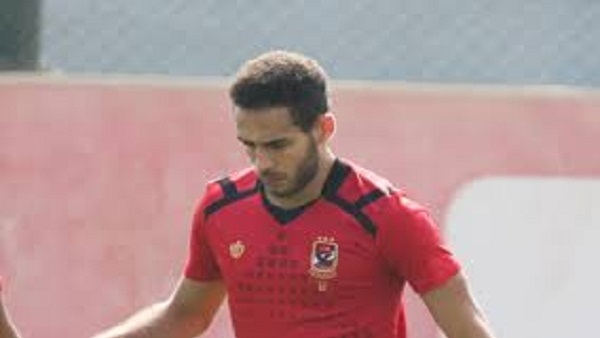 هشام محمد لاعب الاهلى