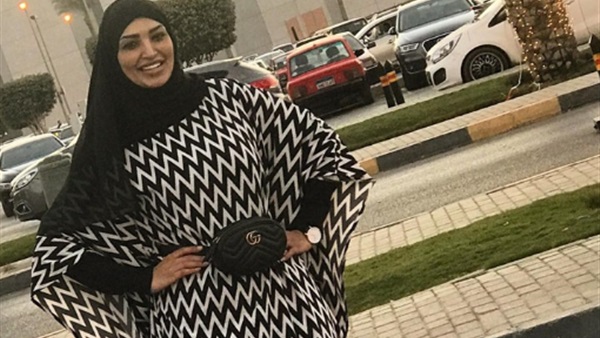 سالي عبد السلام بالحجاب