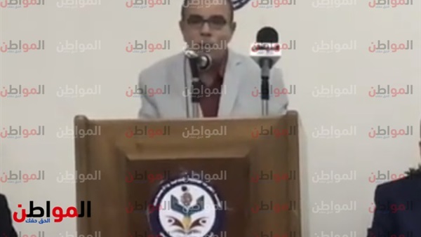 الشاعر عبدالحكيم