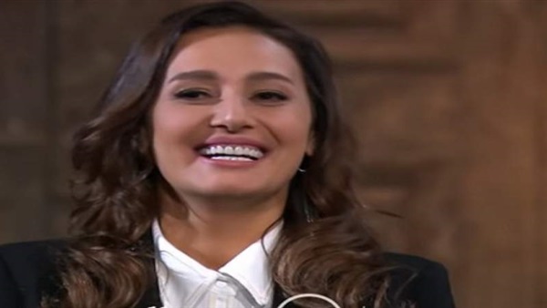 حلا شيحة