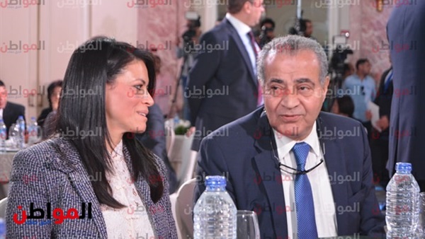 وزير السياحة