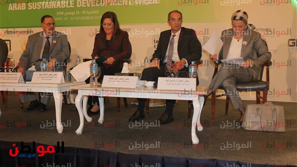 وزير الاتصالات ـ