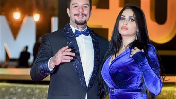 أحمد الفيشاوي وزوجته