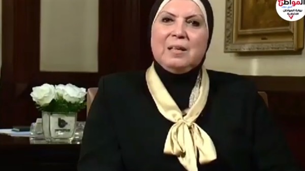 نيفين جامع