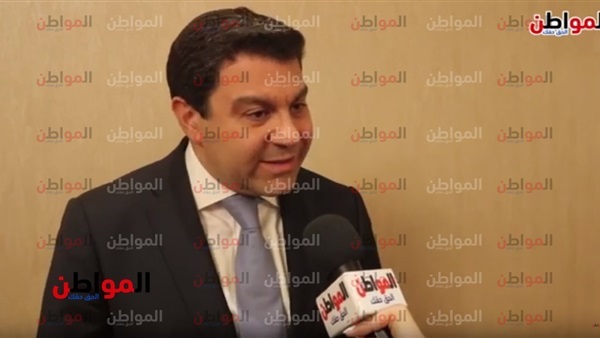 أحمد حلمى رئيس غرفة