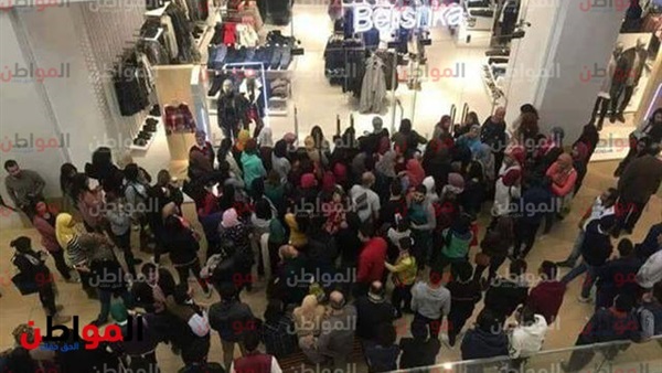 إقبال كثيف من المواطنين