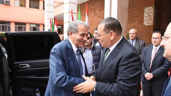 الدكتور ممدوح غراب-