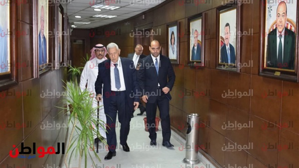 مكرم محمد أحمد