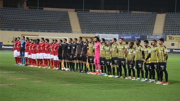 الاهلي ضد المقاولون