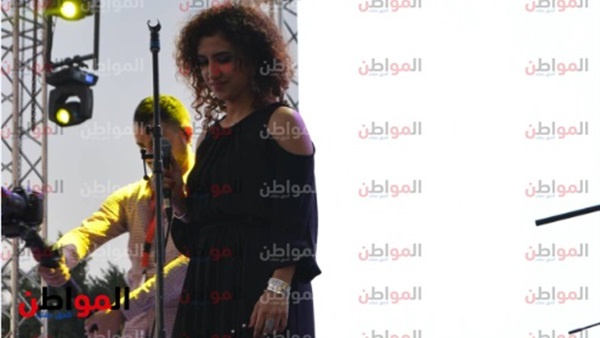 فاطمة عادل تحيي حفل