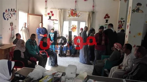 مبادرة فيروس سي -100