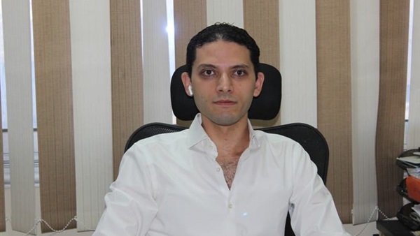 الدكتور حسام المهدي