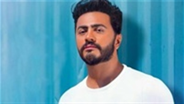 الفنان تامر حسني