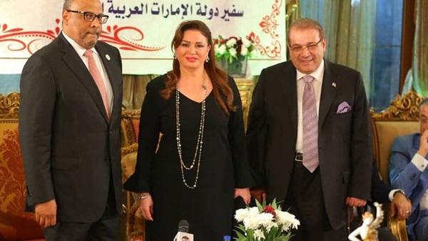 إلهام شاهين تشارك