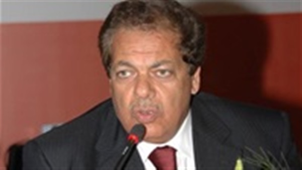 محمد أبو العينين-