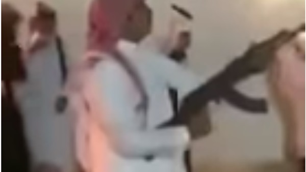  رجل يتسبب في كارثة