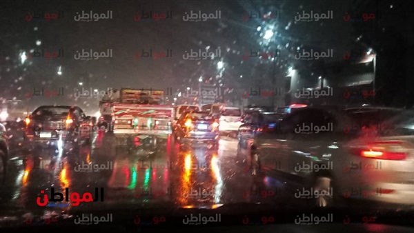 شلل مروري على الطريق