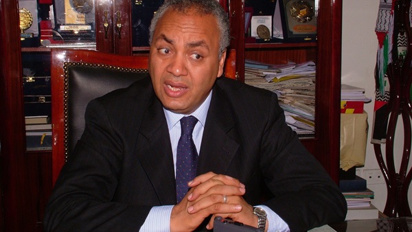 مصطفى بكرى