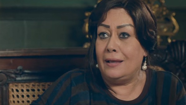 الفنانة هالة فاخر