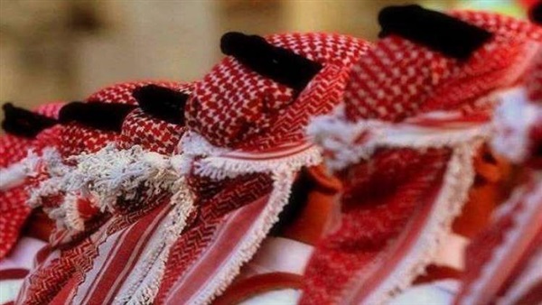الكوفيات الحمراء