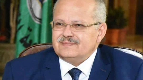 رئيس جامعة القاهرة