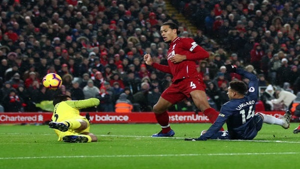 ليفربول ومانشستر