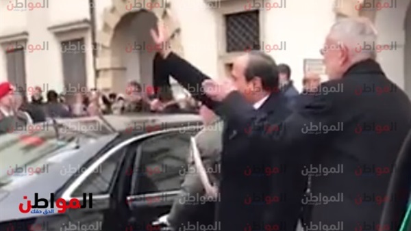 الرئيس السيسى ولفتة