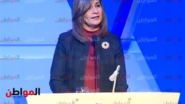 نبيلة مكرم وخناقة