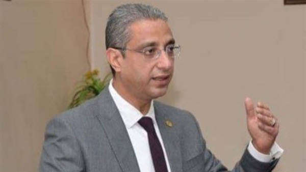أحمد الأنصاري محافظ