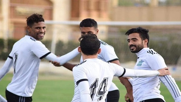 محمود وحيد مع نجوم
