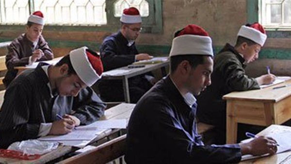 امتحانات نصف العام