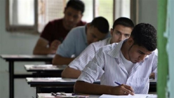 امتحانات الترم الأول