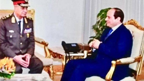 الرئيس ووزير الدفاع