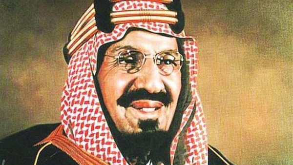 الملك عبدالعزيز آل