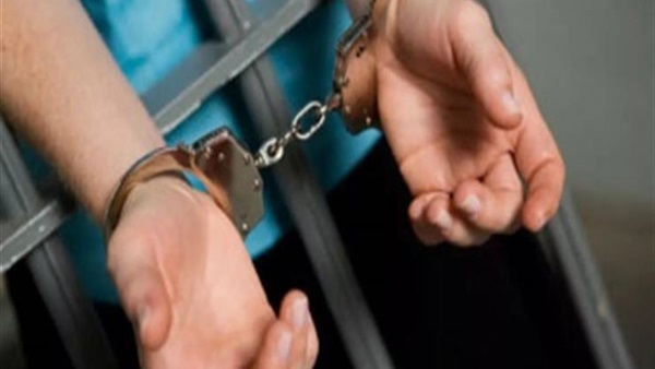 عاطل بحوزته 40 قرص