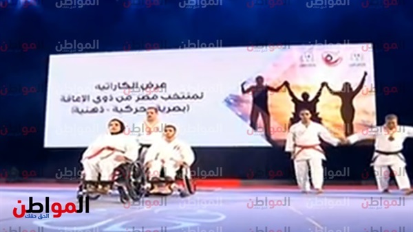 السيسي يشاهد عرض