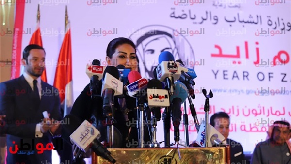 وفاء عامر