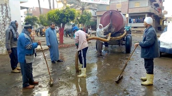 رفع تكدسات مياه الأمطار