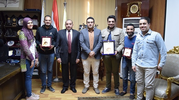 تكريم طلاب جامعة